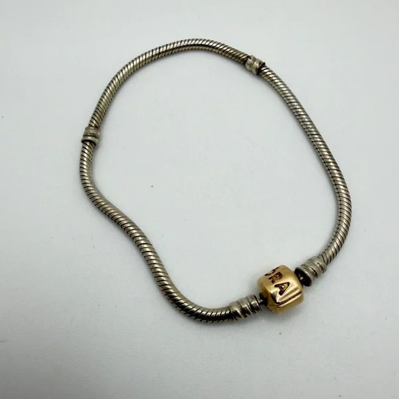 8 Pandora Moments 590702HG Sterling Silver w/ 14kt (585) YG clasp bracelet!
